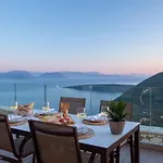 Vilă Heavenly Heights By Kb Hospitality Evgiros