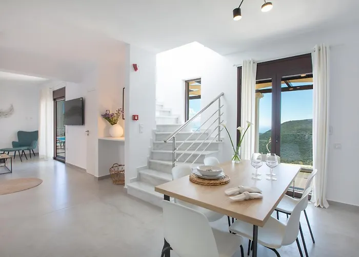 Heavenly Heights By Kb Hospitality Willa Evgiros
